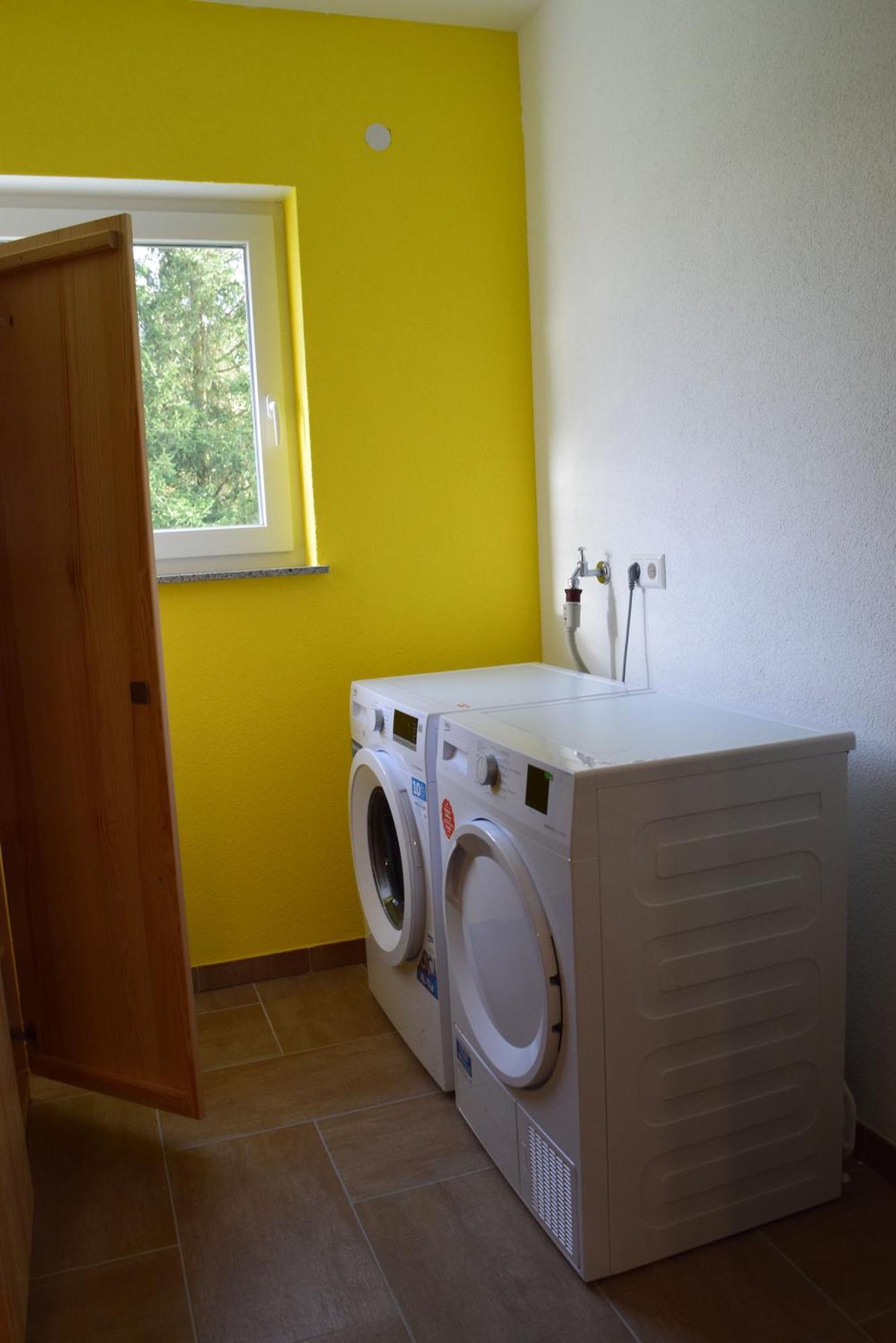 Hunsruecker-Fewo - Die Erlebnishuette - 2 Ferienwohnungen Im Hunsrueck In Unzenberg Gobenhausen Chambre photo